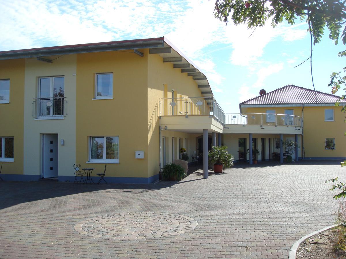 Gaestehaus Weingut Glas Neustadt an der Weinstraße Extérieur photo